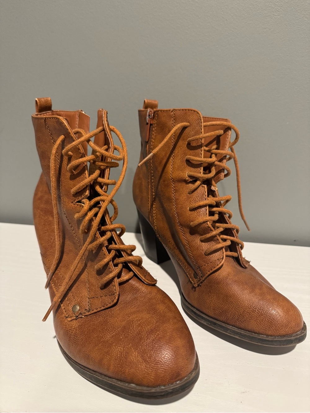 TOP Moda Women's Tan Lace-Up Ankle Boots